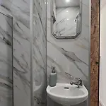 Nest House New *