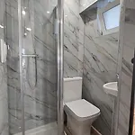 Nest House New דירה Olhão